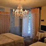 La Maison Delle Favole Bed & Breakfast *
