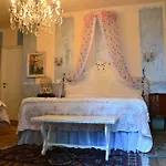 La Maison Delle Favole Bed & Breakfast Desenzano del Garda