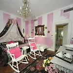 Bed & Breakfast La Maison Delle Favole