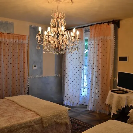 La Maison Delle Favole فندق مبيت وإفطار *