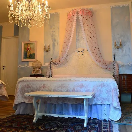 La Maison Delle Favole فندق مبيت وإفطار ديسينسانو ديل غاردا