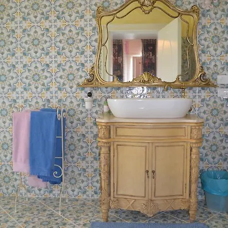 La Maison Delle Favole ديسينسانو ديل غاردا