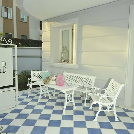 La Maison Delle Favole ديسينسانو ديل غاردا