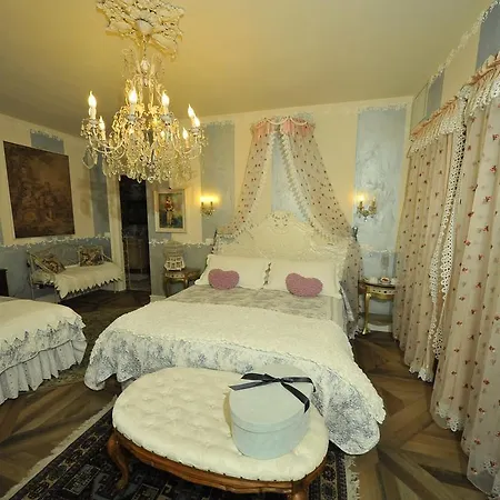 فندق مبيت وإفطار La Maison Delle Favole *